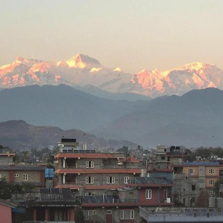 Hotel Asia Pokhara Eksteriør billede