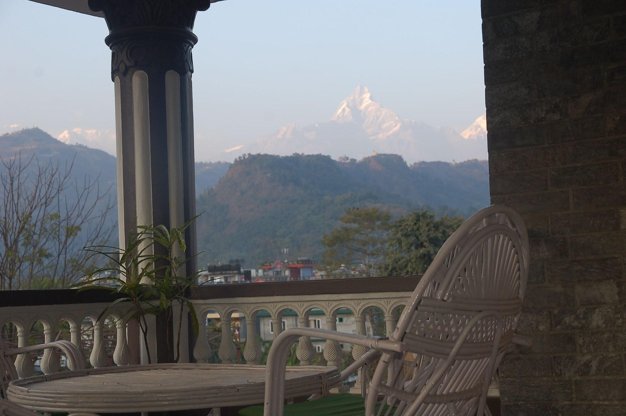 Hotel Asia Pokhara Eksteriør billede