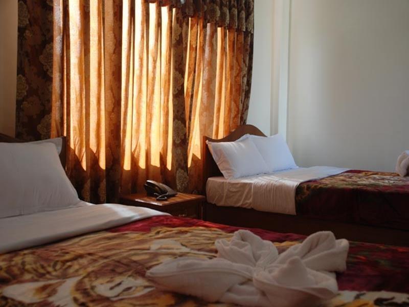 Hotel Asia Pokhara Eksteriør billede